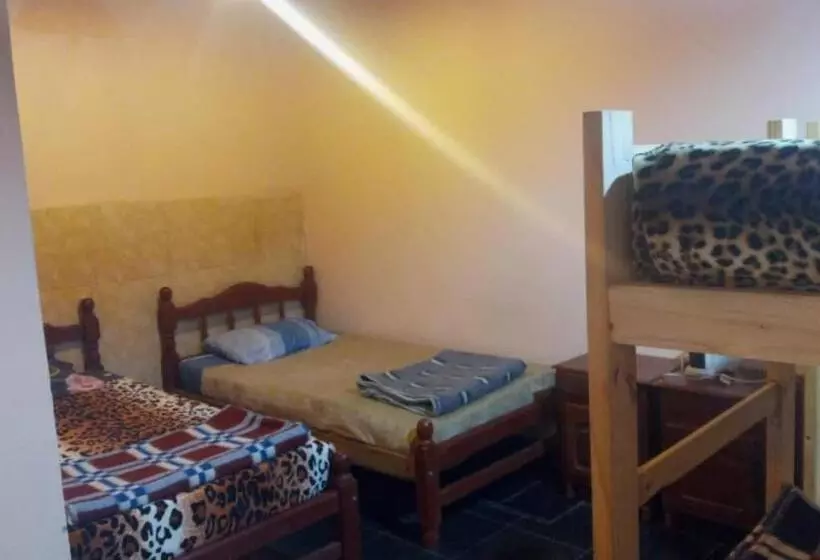 ベッドアンドブレックファースト Humapacha Hostel