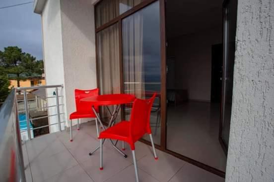 تختخواب و صبحانه White Kobuleti