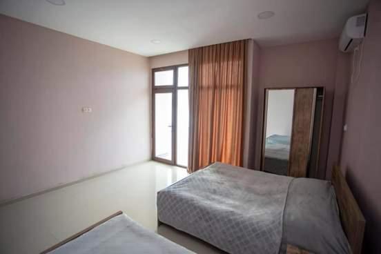 تختخواب و صبحانه White Kobuleti