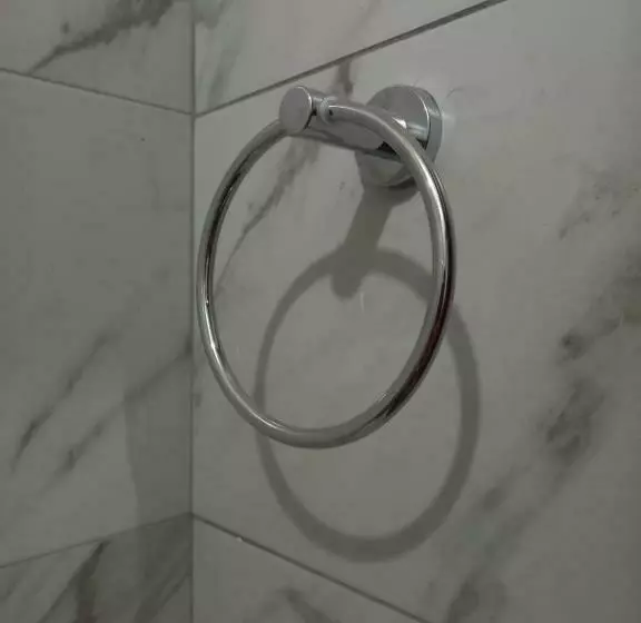 پانسیون Hostal El Bellettini