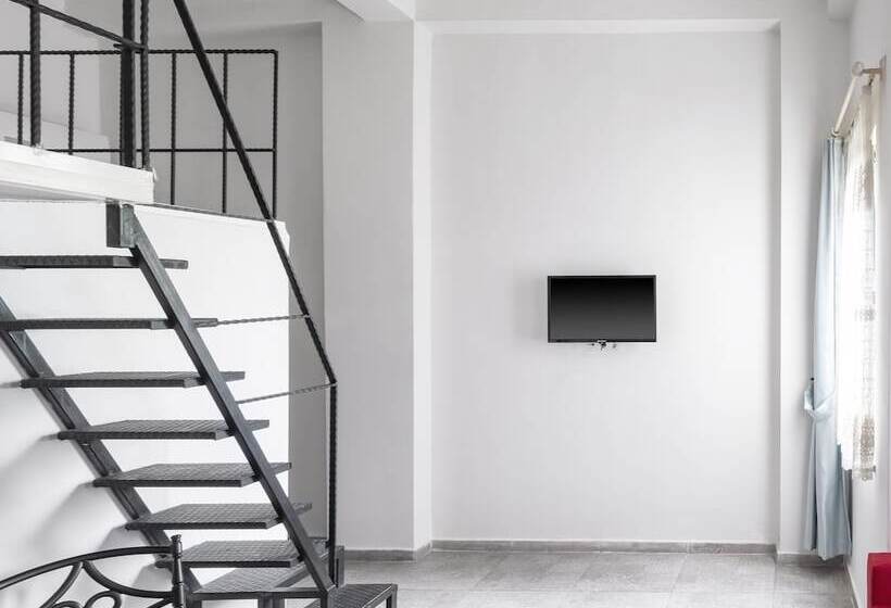 The Red Tent Suite 88