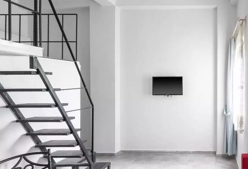 The Red Tent Suite 88