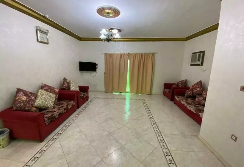 ユースホステル منتجع ليالي الحنين Layali Alhanin Resort