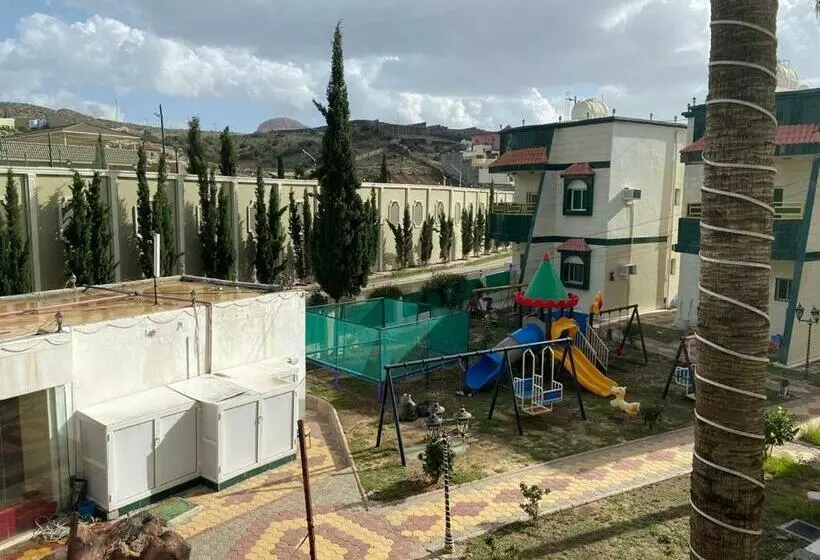 ユースホステル منتجع ليالي الحنين Layali Alhanin Resort