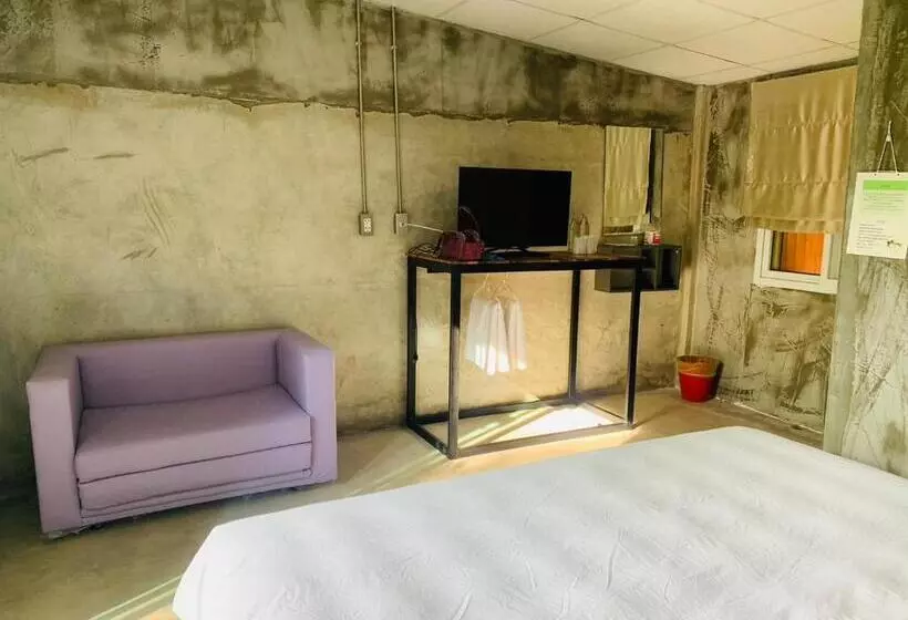 Hotelli ปานีวิลล์ รีสอร์ต