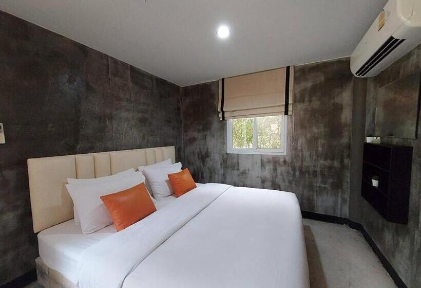 Hotel ปานีวิลล์ รีสอร์ต