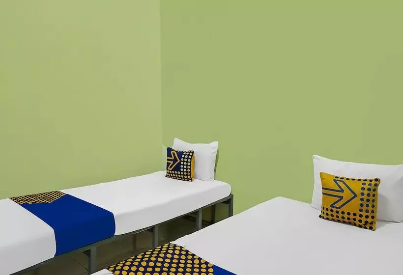 Hotelli Spot On 92474 Penginapan Rusunawa Ii