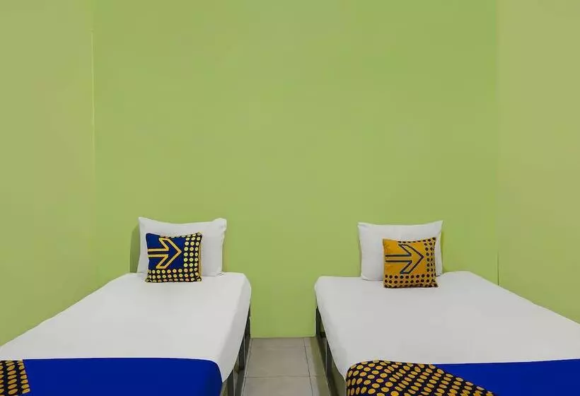 Hotelli Spot On 92474 Penginapan Rusunawa Ii
