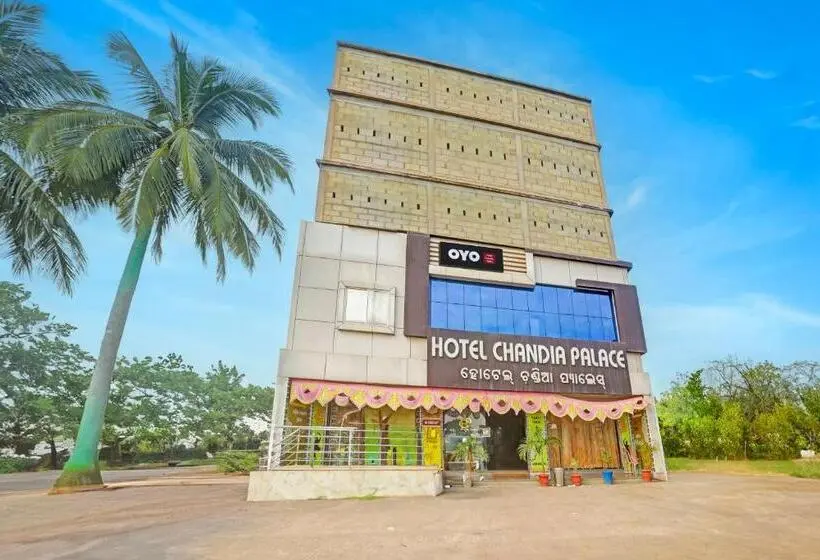 ホテル Oyo Flagship 81132  Chandia Palace