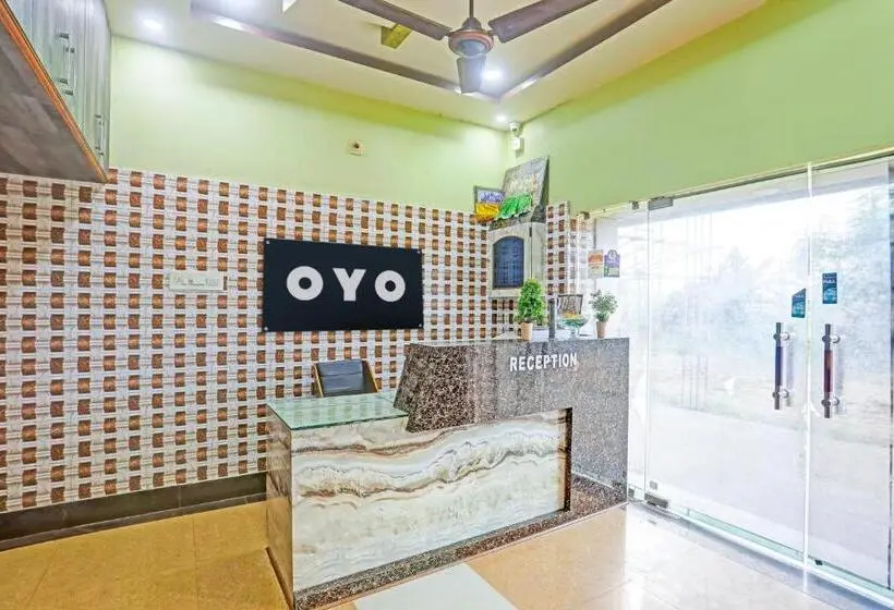 ホテル Oyo Flagship 81132  Chandia Palace