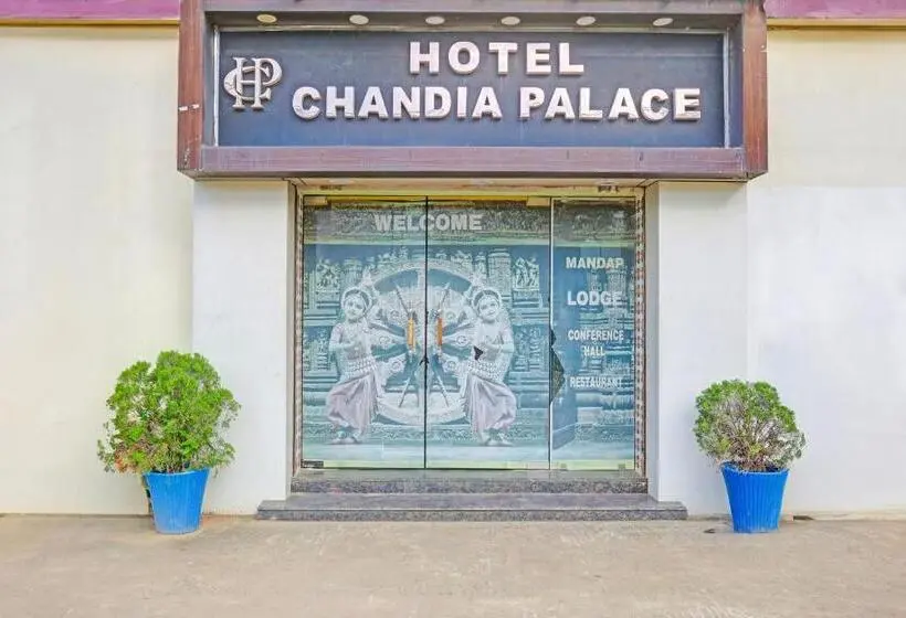 ホテル Oyo Flagship 81132  Chandia Palace