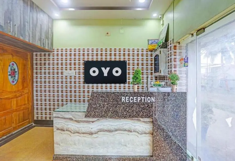 ホテル Oyo Flagship 81132  Chandia Palace
