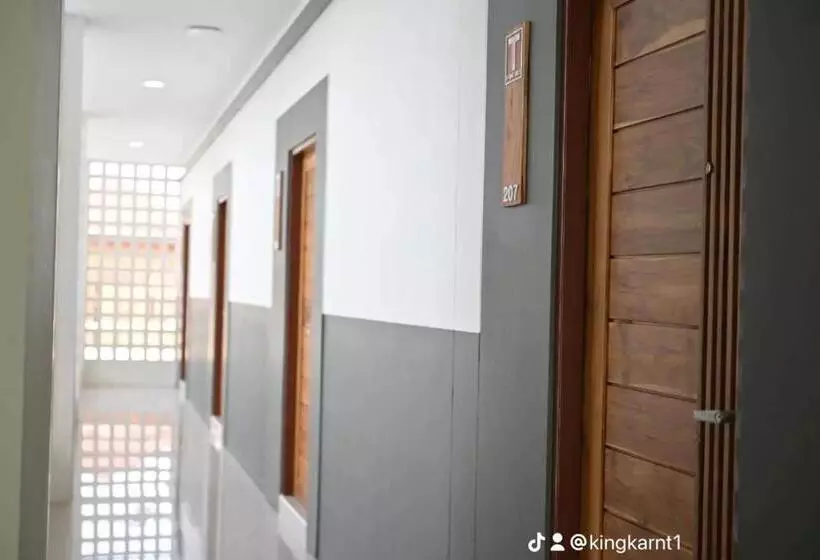 هتل T Onehome