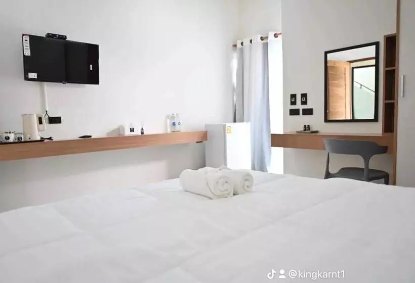 هتل T Onehome