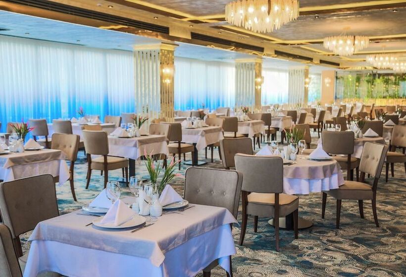 Iris Hotel Baku Halal