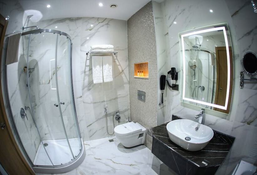 Iris Hotel Baku Halal