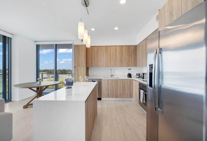 Quadro Design District By Vesper