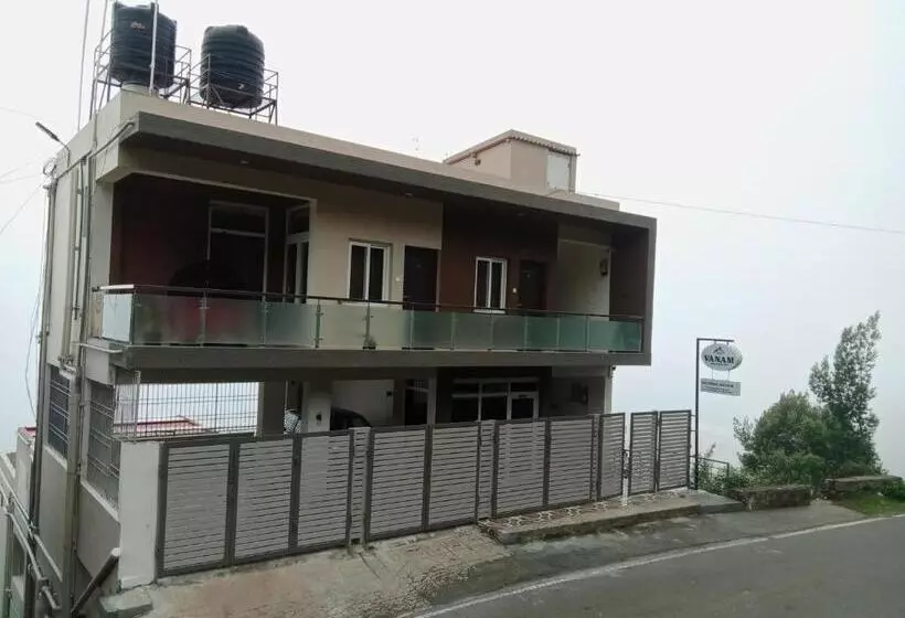 Aamiaismajoitus (B&B) Vanam Holidays