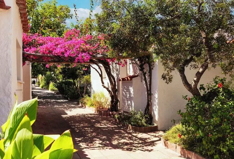 Hotelli Amasea Resort