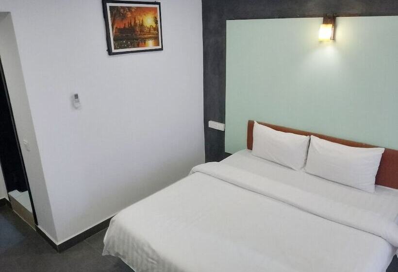 Pension Shalima Guesthouse