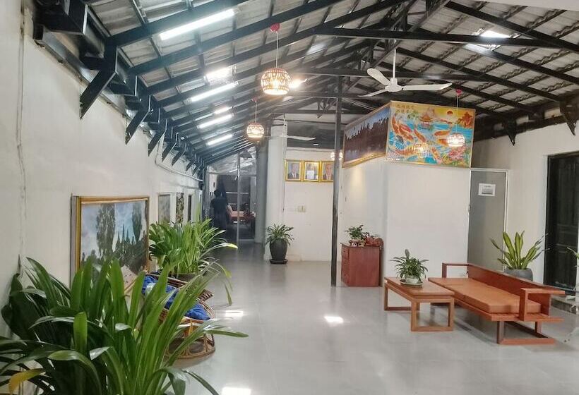 Pension Shalima Guesthouse