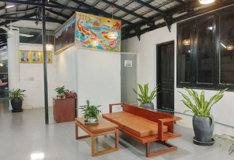 Pension Shalima Guesthouse