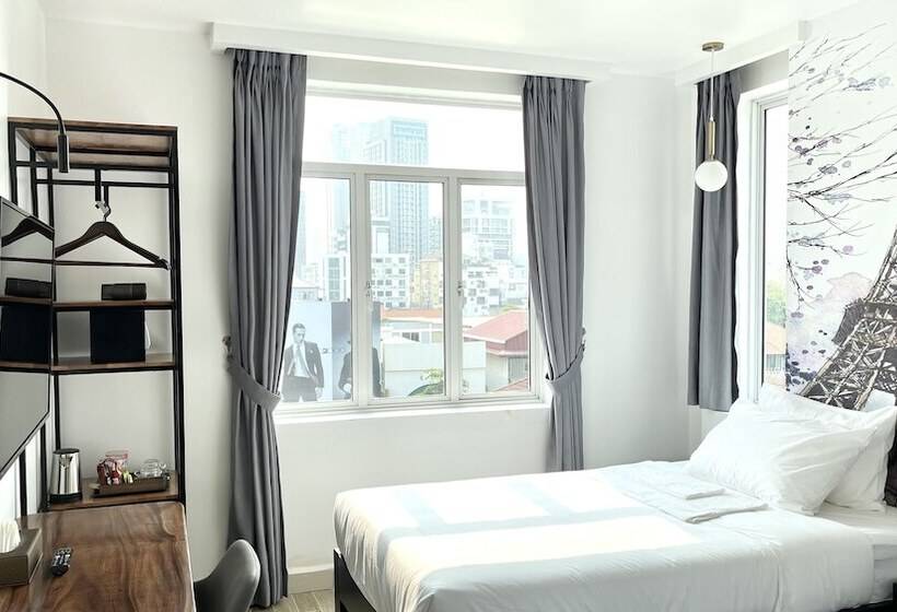 Times Hotel At Bassac Lane