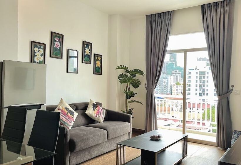 Times Hotel At Bassac Lane