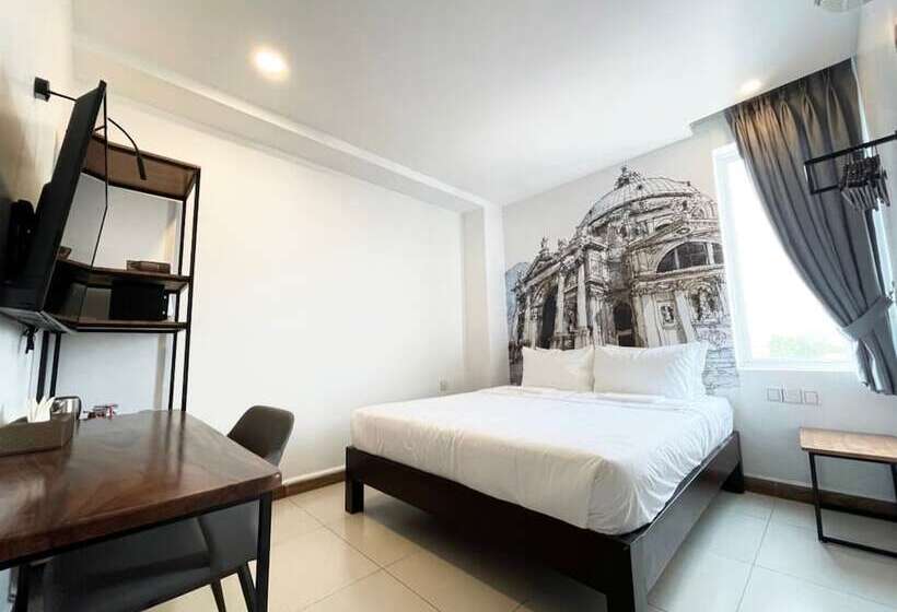 Times Hotel At Bassac Lane