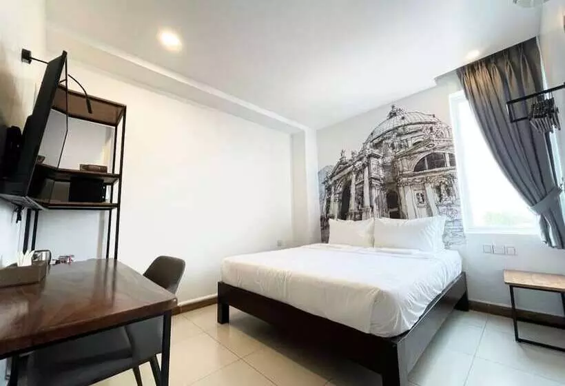 Times Hotel At Bassac Lane