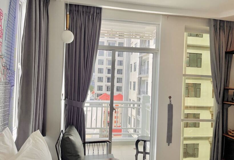 Times Hotel At Bassac Lane