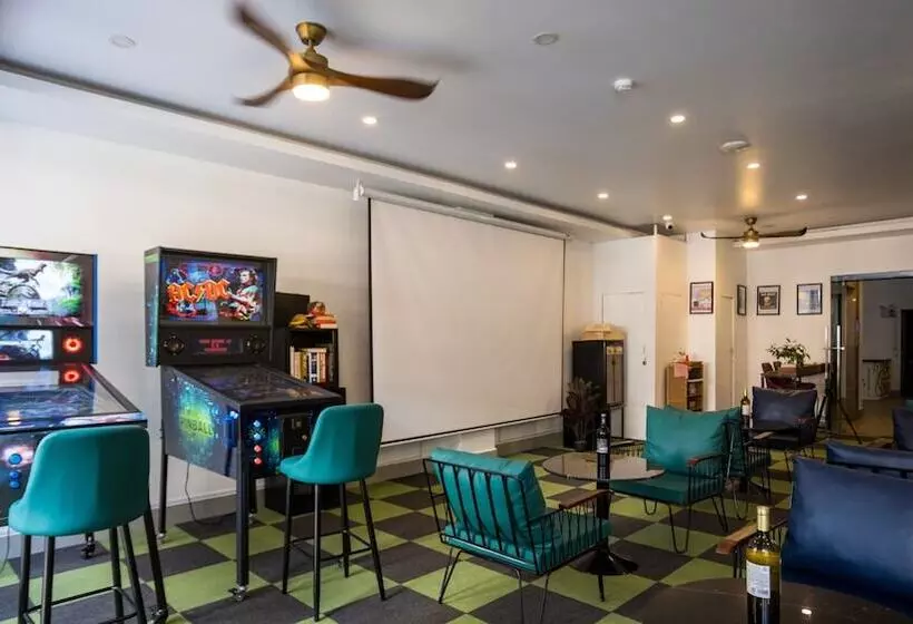 Times Hotel At Bassac Lane