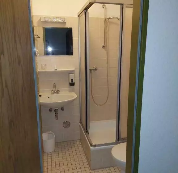 Retkeilymaja Restaurant Tannenhof