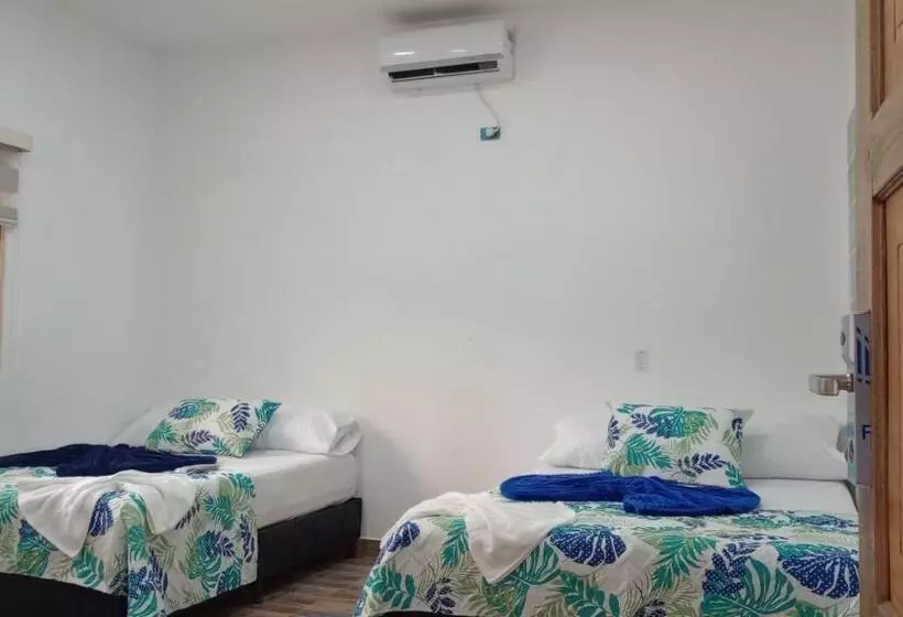 ホテル Santa Fe Del Parque