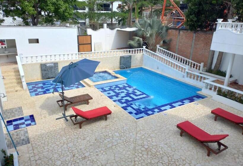 هتل Santa Fe Del Parque