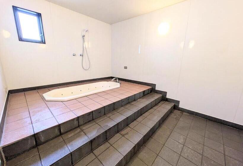 בית מלון כפרי Sky Bay Terace Omura