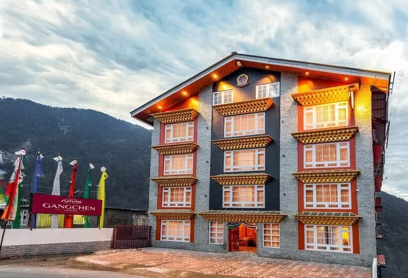 Hotelli Summit Gangchen