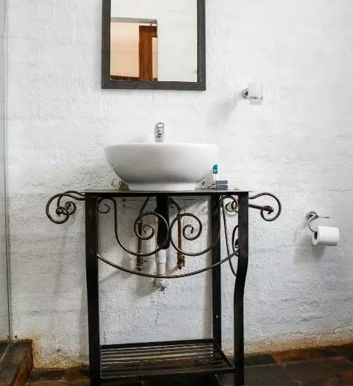 پانسیون Pluvia Guest House