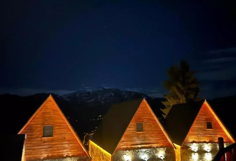 استراحتگاه Sitiela Bungalov Kir Evi