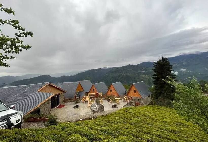 استراحتگاه Sitiela Bungalov Kir Evi