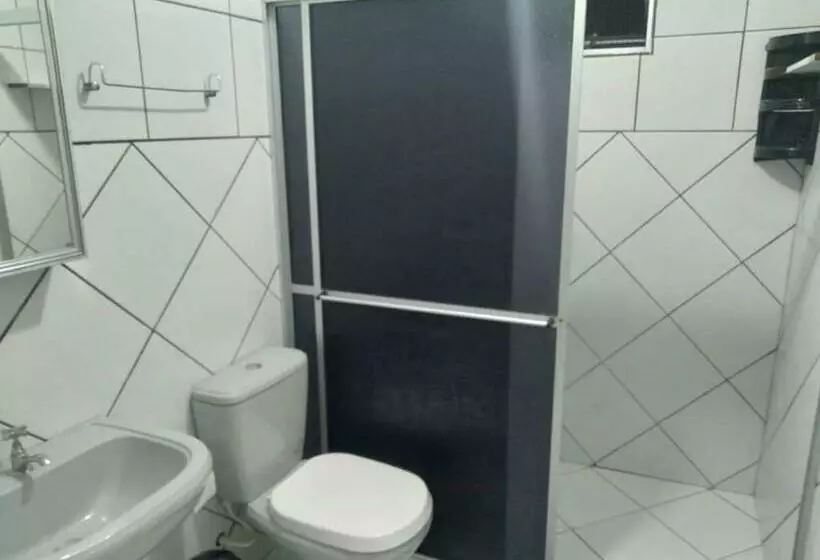 Retkeilymaja Pousada Cafe Com Margarida 150 Metros Do Mar Rua Do Calçadao Da Central