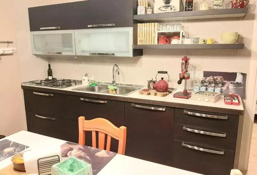 Aamiaismajoitus (B&B) Carmen S Home Caserta Sud