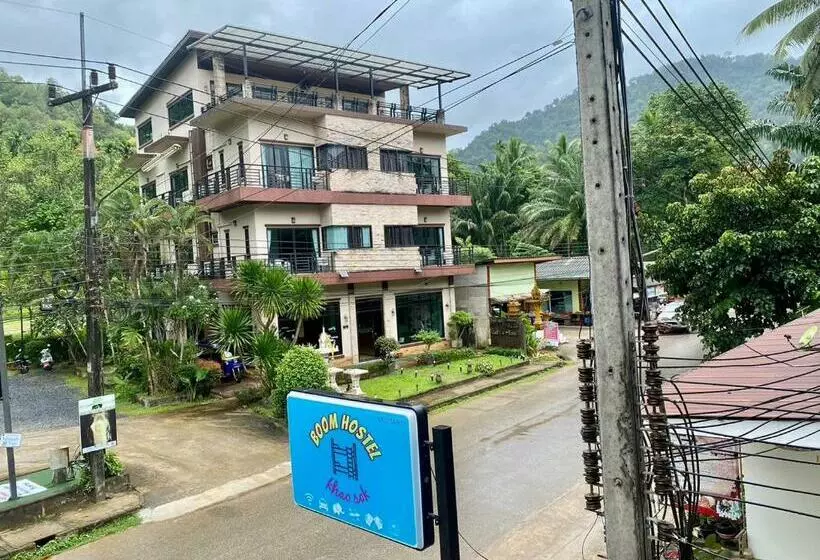 Boom Hostel Khao Sok