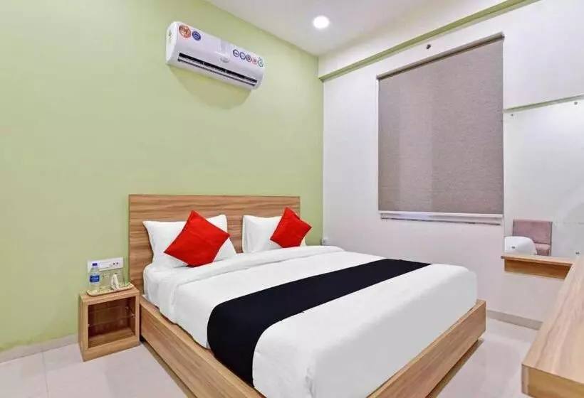 Super Collection O Hotel Roxas