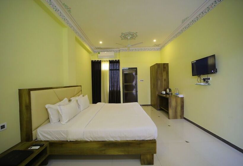 ホテル Shiv Ashray Resort