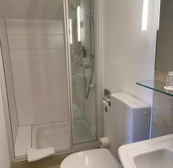 Aparthotel Parsberg Lferstl