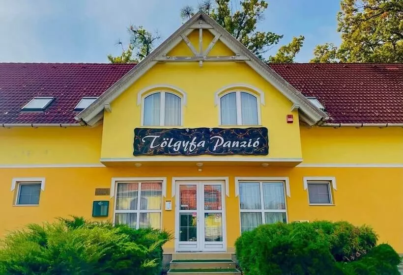 Aamiaismajoitus (B&B) Tölgyfa Panzió