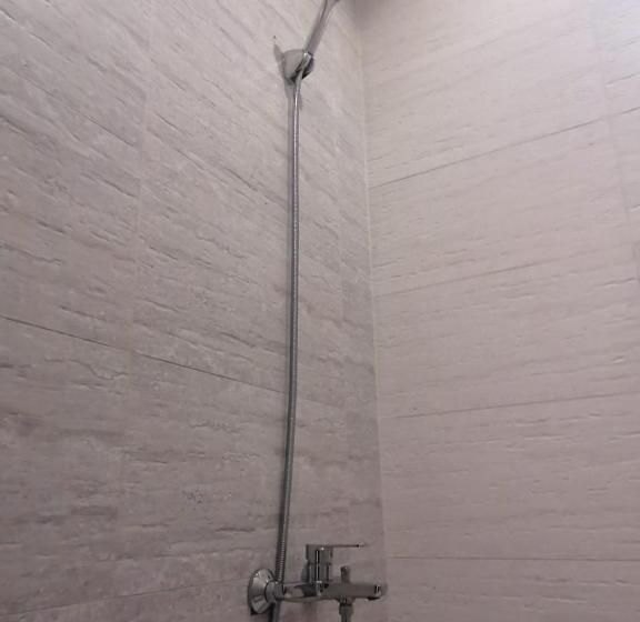 العرين بارك للشقق المخدومة