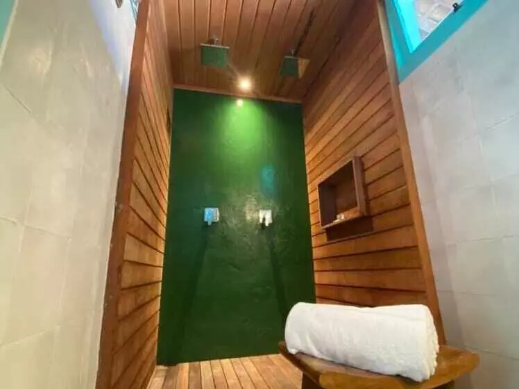 Casa Brasileira   Hotel Galeria
