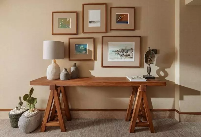 هتل Casa Manor Boutique